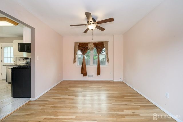 3 Charles Court, Edison, NJ 08820