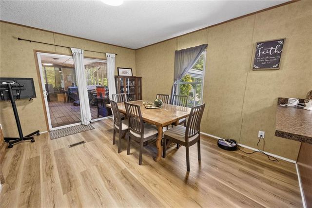 1575 Davis Road W, Fairmount, GA 30139