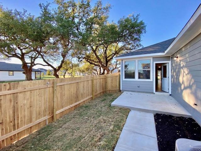 2309 Pecan Island DR, Leander, TX 78641