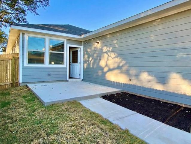 2309 Pecan Island DR, Leander, TX 78641