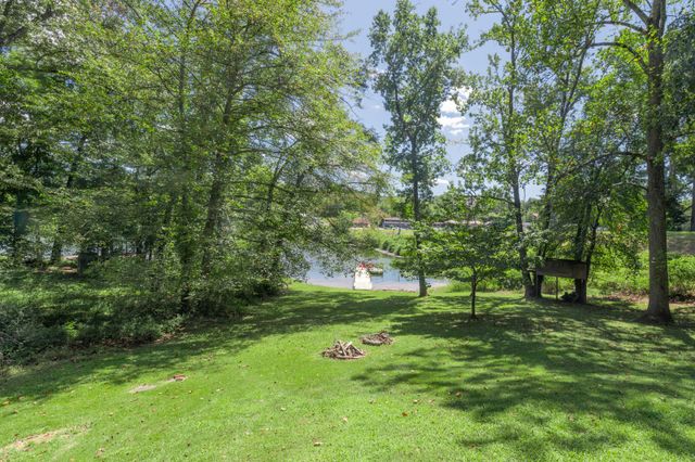 1112 Dogwood Drive, Kingston, TN 37763