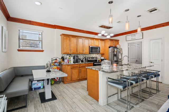 6929 Tessla Drive, Dallas, TX 75241