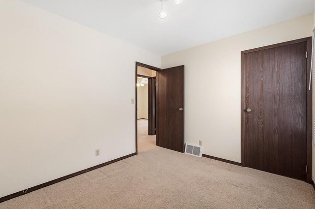 703 Hanson COURT, Onalaska, WI 54650