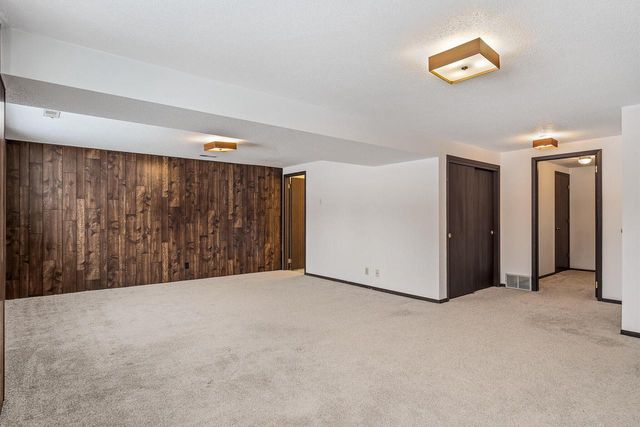 703 Hanson COURT, Onalaska, WI 54650