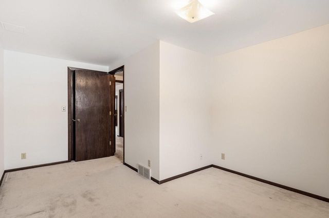 703 Hanson COURT, Onalaska, WI 54650