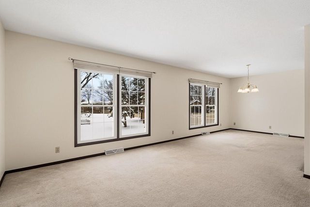 703 Hanson COURT, Onalaska, WI 54650