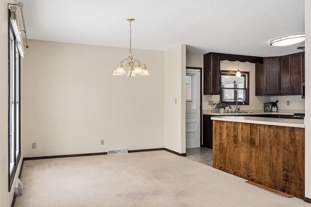 703 Hanson COURT, Onalaska, WI 54650