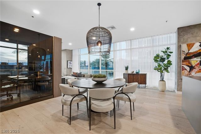 4575 Dean Martin Drive 307, Las Vegas, NV 89103