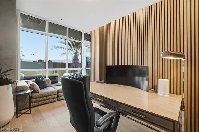 4575 Dean Martin Drive 307, Las Vegas, NV 89103