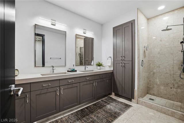 4575 Dean Martin Drive 307, Las Vegas, NV 89103