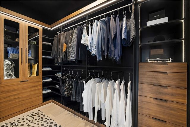 4575 Dean Martin Drive 307, Las Vegas, NV 89103