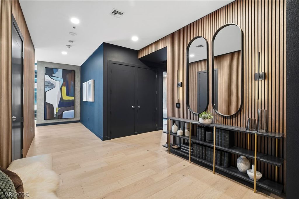 4575 Dean Martin Drive 307, Las Vegas, NV 89103