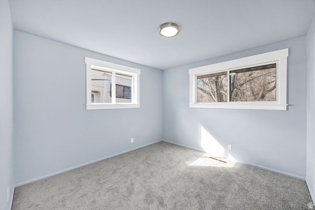 215 N 800 E, Hyrum, UT 84319