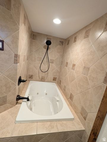 215 N 800 E, Hyrum, UT 84319