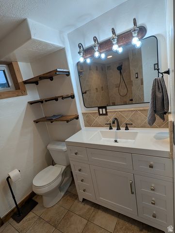 215 N 800 E, Hyrum, UT 84319