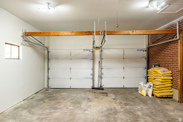 215 N 800 E, Hyrum, UT 84319