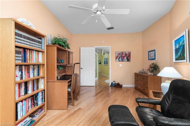 455 Crossfield CIR # 71, Naples, FL 34104