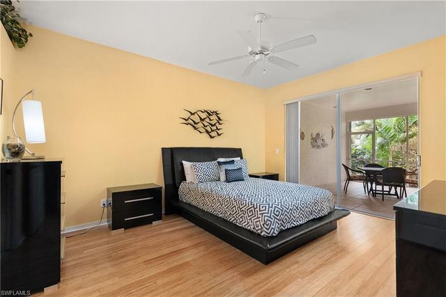 455 Crossfield CIR # 71, Naples, FL 34104