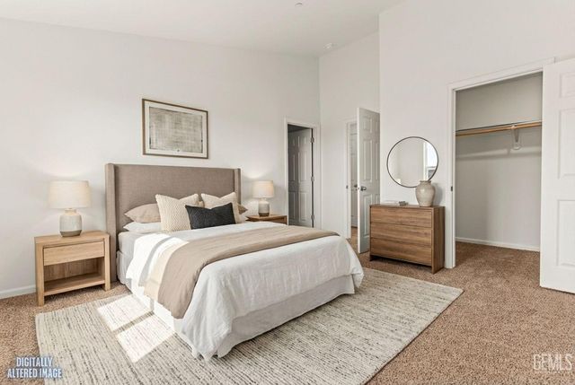 922 Aggies Avenue, Delano, CA 93215