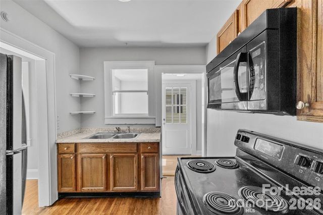 1936 Garibaldi Avenue, Charlotte, NC 28208
