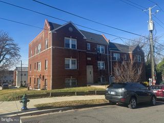 1725 29TH ST SE, Washington, DC 20020