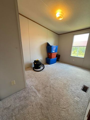 76 Kelsey Lane, Pikeville, TN 37367