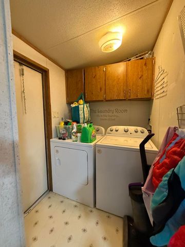 76 Kelsey Lane, Pikeville, TN 37367