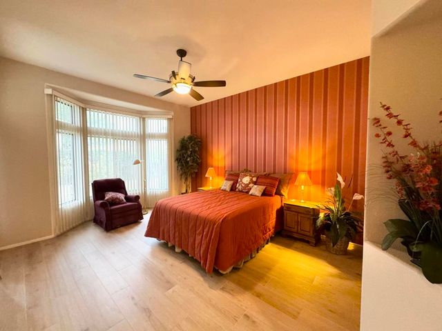 38517 Fallbrook Avenue, Palm Desert, CA 92211