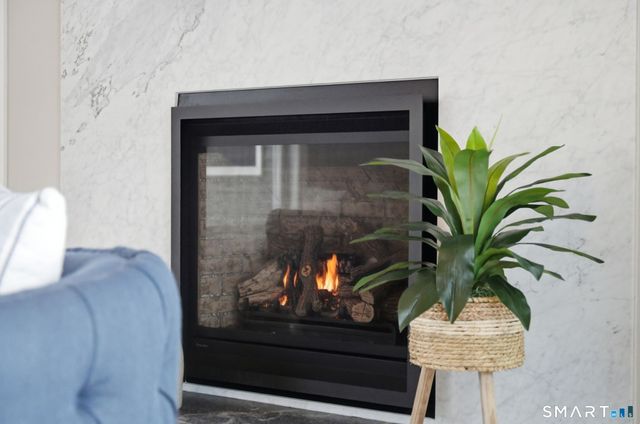 1 Elaine Drive, Suffield, CT 06093