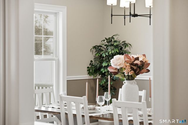 1 Elaine Drive, Suffield, CT 06093