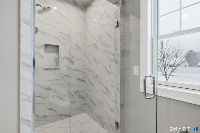 1 Elaine Drive, Suffield, CT 06093