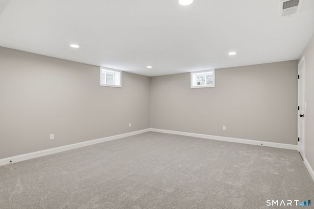 1 Elaine Drive, Suffield, CT 06093