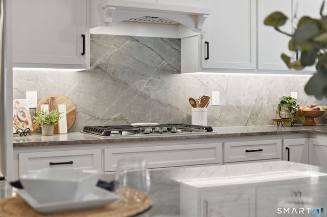 1 Elaine Drive, Suffield, CT 06093