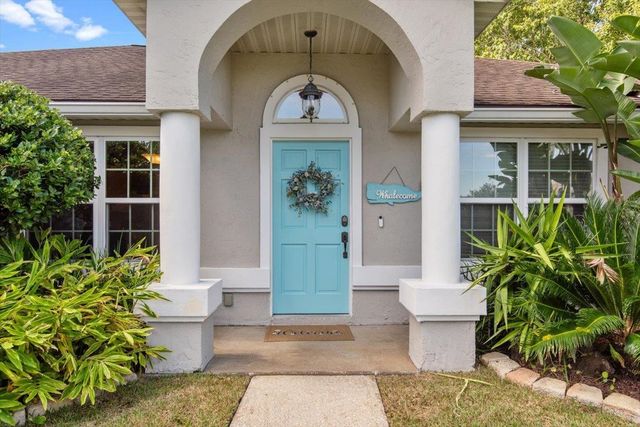 2066 E Forest Gate Dr, Jacksonville, FL 32246