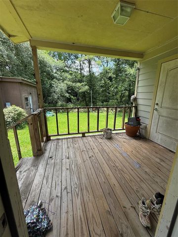 1011 10th Street, Huntsville, TX 77320