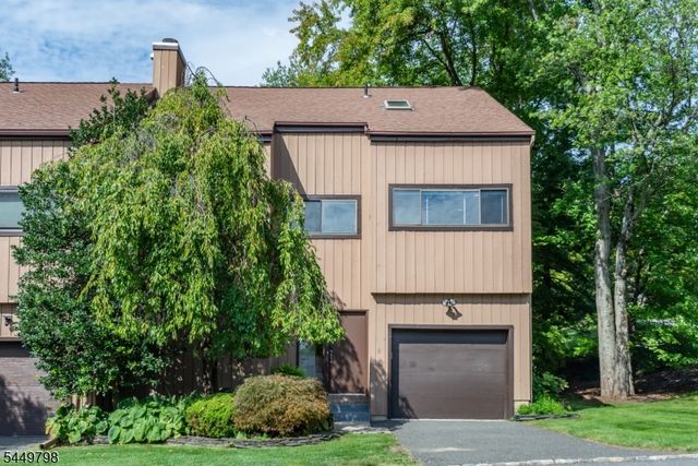 5 Cedar Ln, Harding Twp., NJ 07960