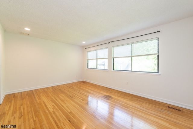 5 Cedar Ln, Harding Twp., NJ 07960