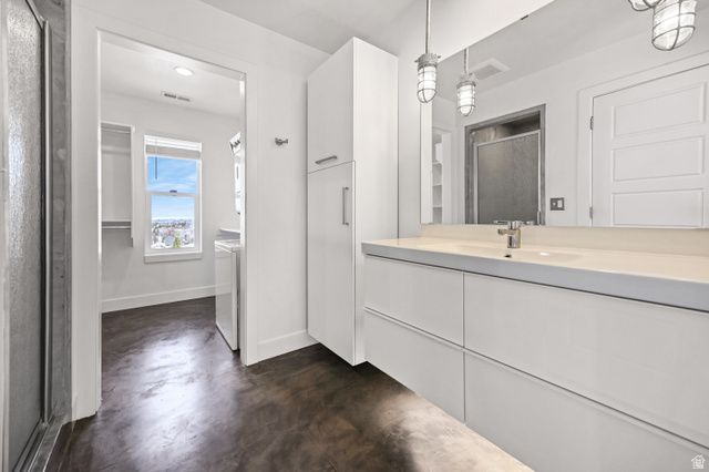 1156 CIRCLE VIEW DR, Logan, UT 84341