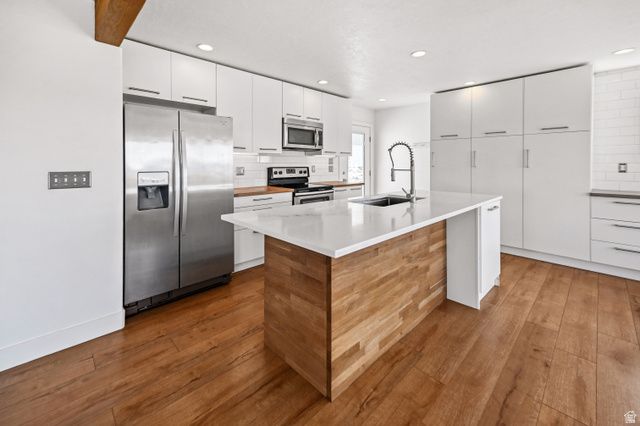 1156 CIRCLE VIEW DR, Logan, UT 84341