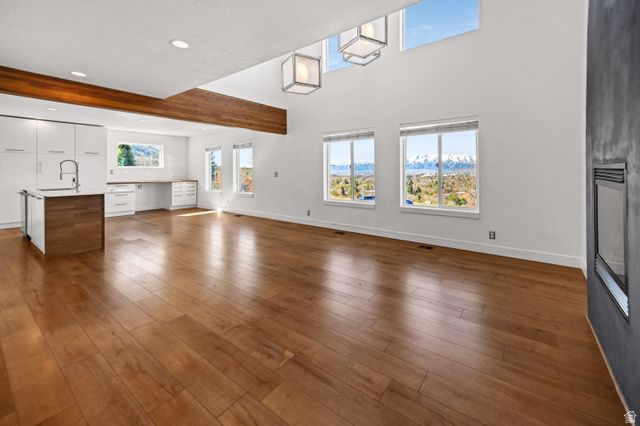 1156 CIRCLE VIEW DR, Logan, UT 84341