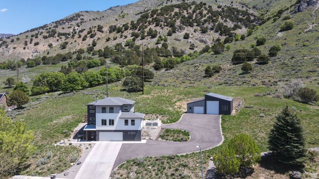 1156 CIRCLE VIEW DR, Logan, UT 84341