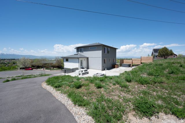 1156 CIRCLE VIEW DR, Logan, UT 84341