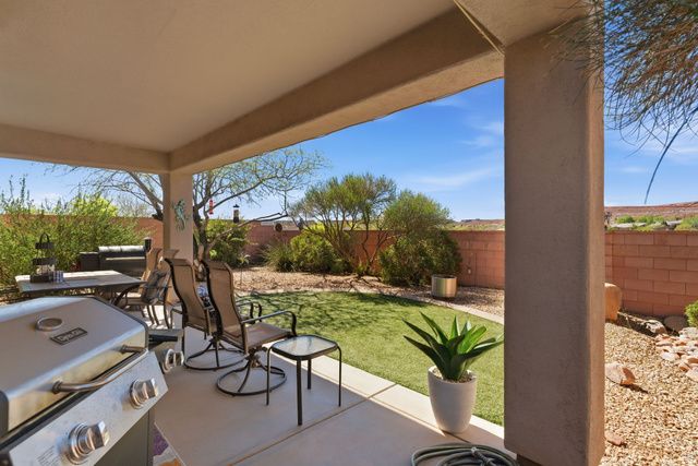 2159 N SILVERSTONE WAY, Washington, UT 84780