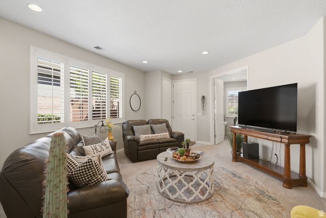 2159 N SILVERSTONE WAY, Washington, UT 84780