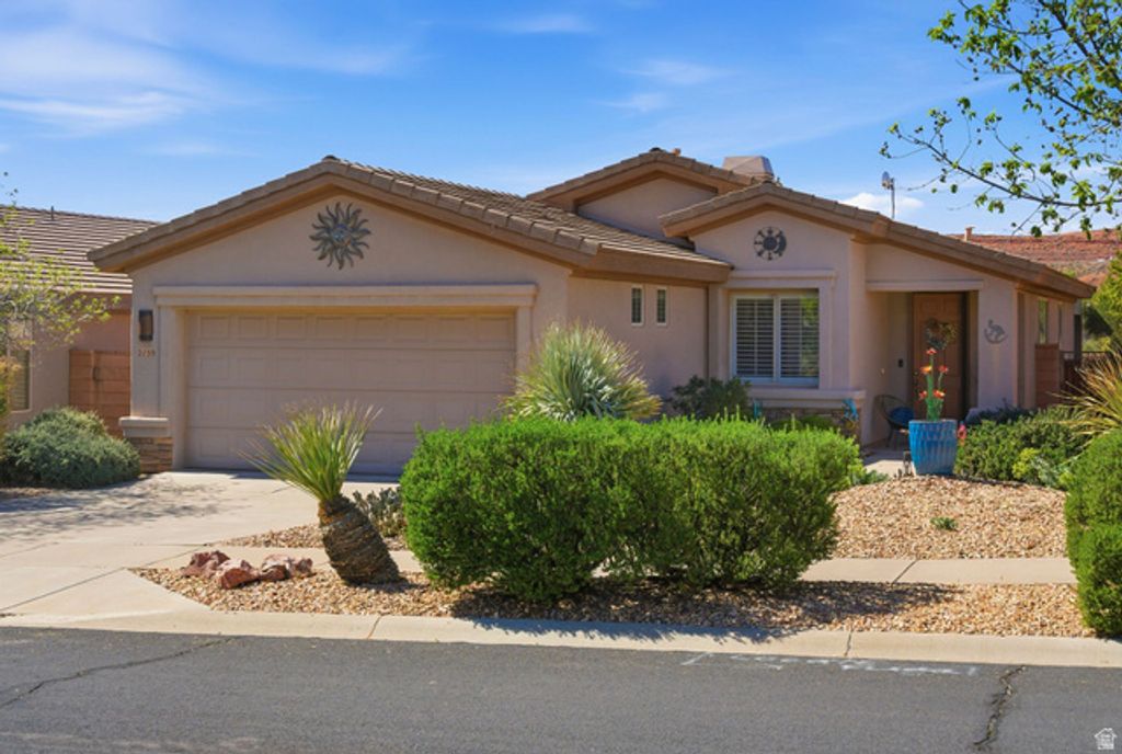 2159 N SILVERSTONE WAY, Washington, UT 84780