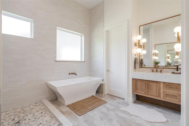 7217 Sunset Sail Avenue, Edmond, OK 73034