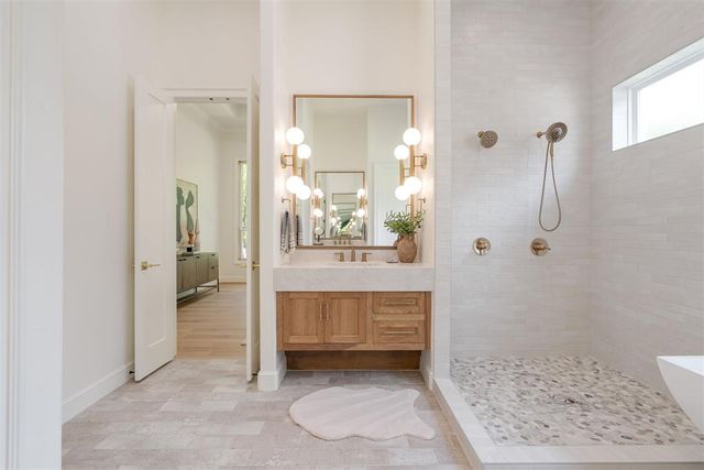 7217 Sunset Sail Avenue, Edmond, OK 73034
