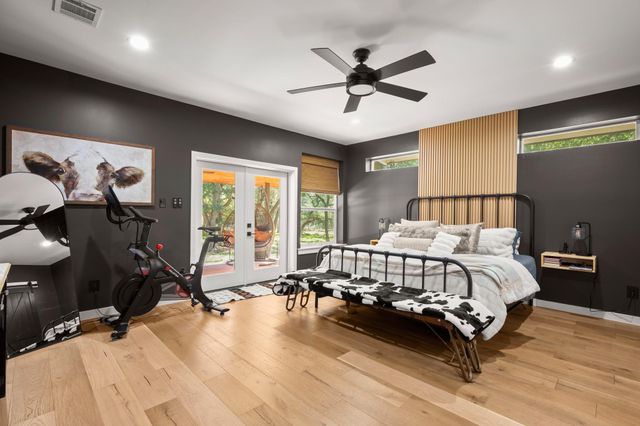 1315 W New Hope DR, Cedar Park, TX 78613