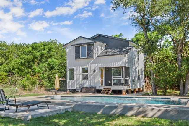 1315 W New Hope DR, Cedar Park, TX 78613