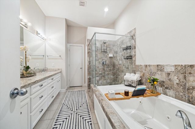 8705 Bryam Street 2003, Houston, TX 77061